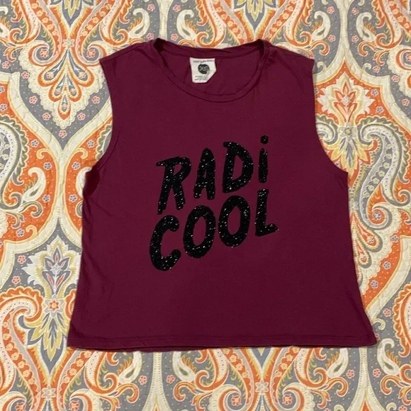 ***FREE W/ PURCHASE*** Maroon Cropped Muscle Tee - Picture 1 of 3